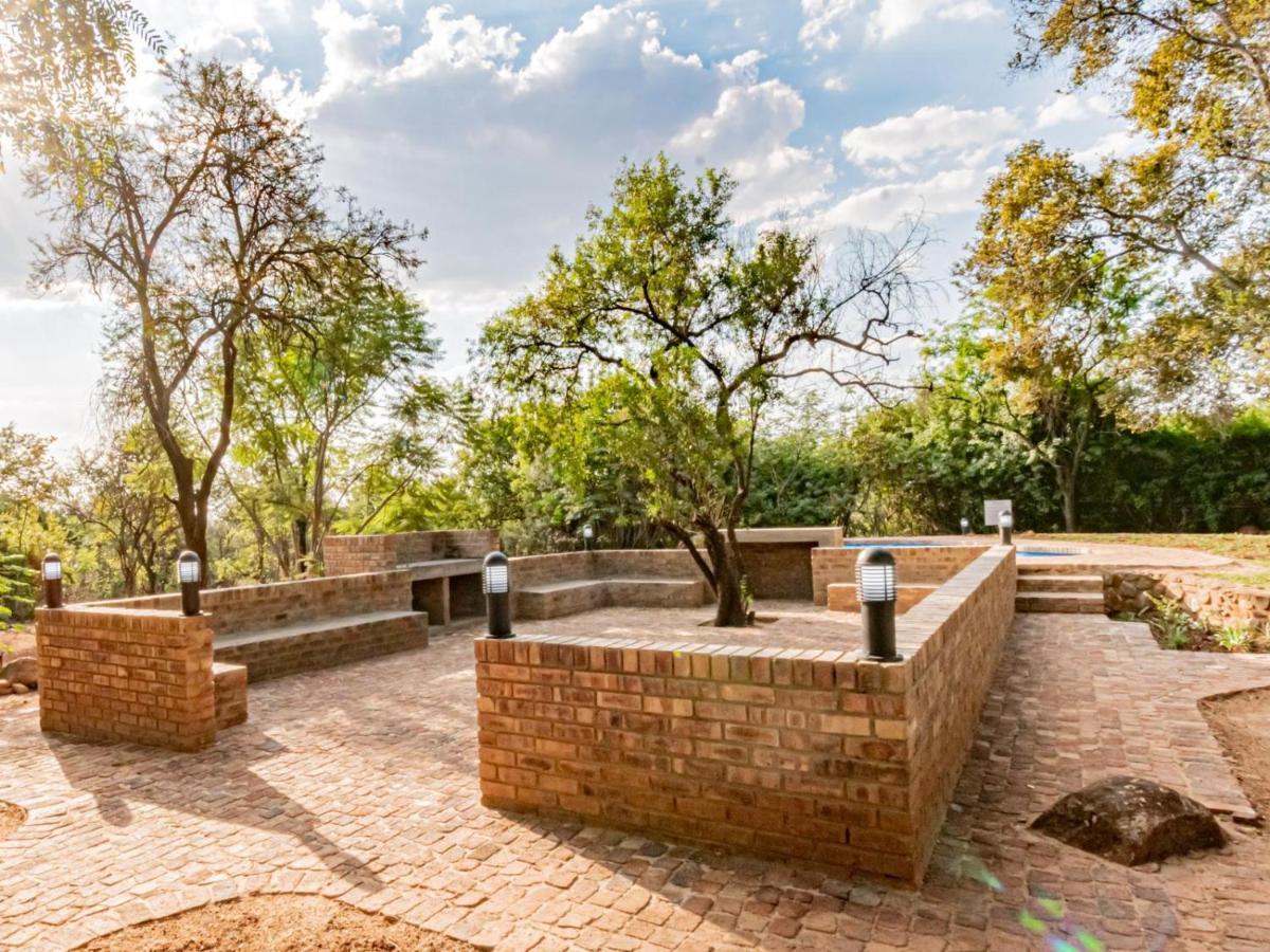 Featherwood Farm & Nyala Lodge Rayton Exterior foto